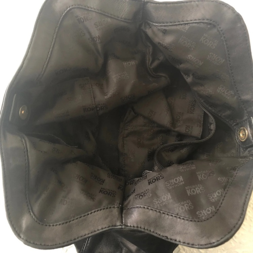 Michael Kors soft black leather - Picture 5 of 5